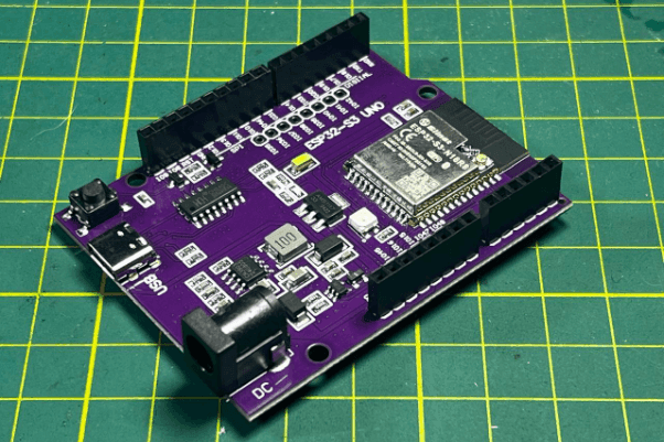 Como Criar um Sistema de Irrigação Automática com ESP32-S3 e Interface Web 2 Saravati image Saravati