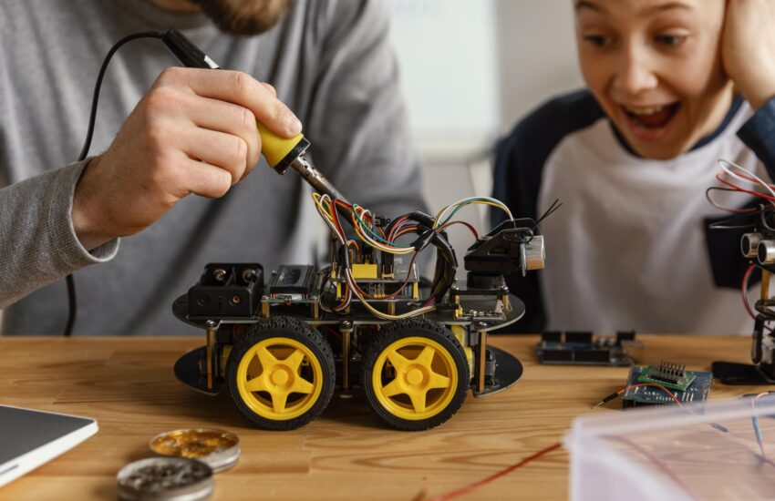father son making robot Saravati